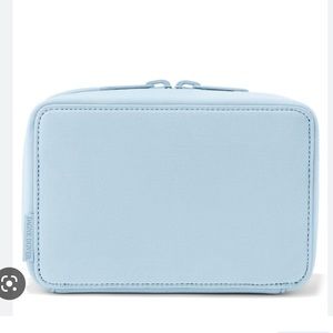 NWT Dagne Dover Large Arlo Tech Organizer in Skyway